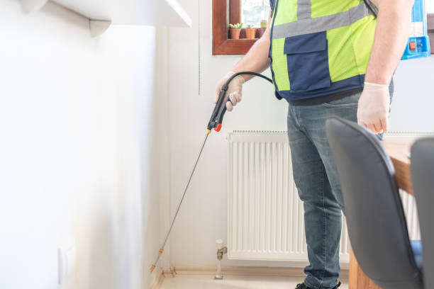 Best Cockroach Control Services  in Queens Gate, PA